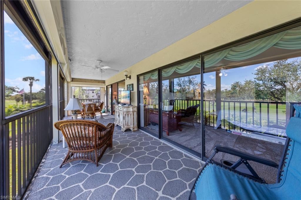 CYPRESS CONDO - Residential