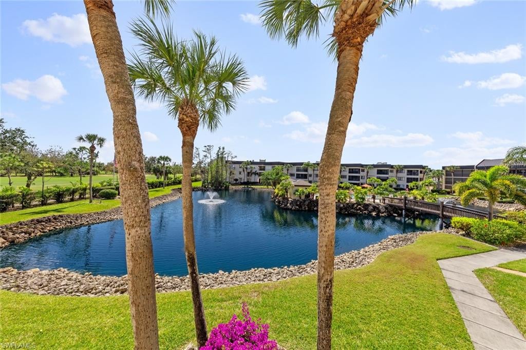 CYPRESS CONDO - Residential