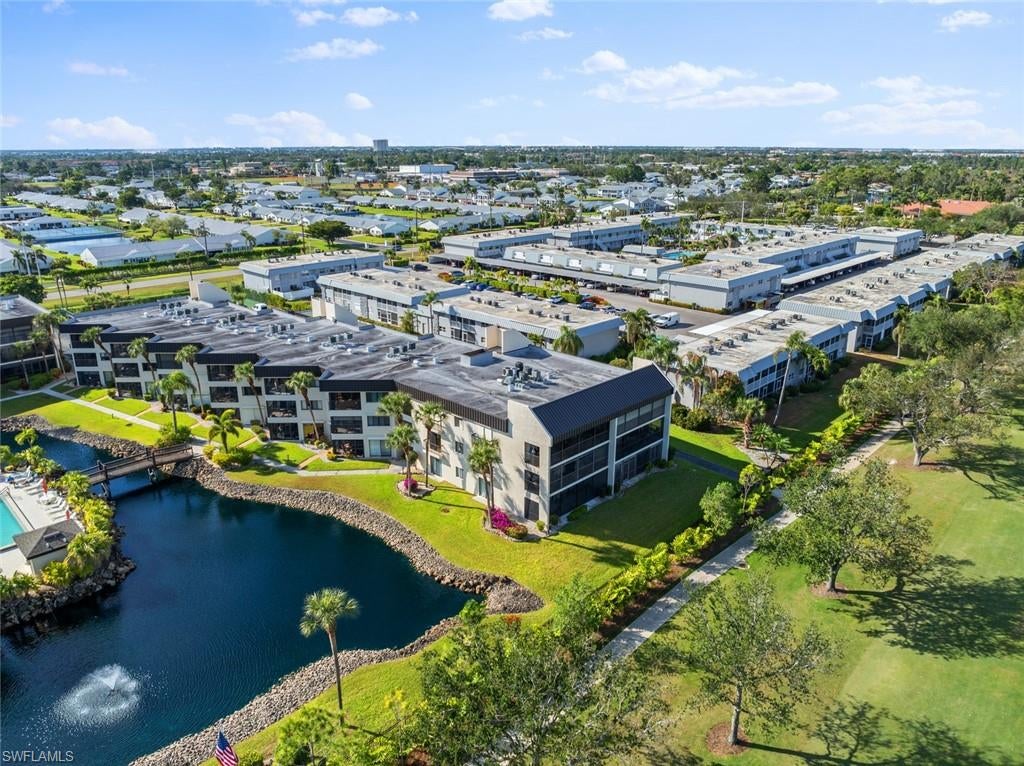 CYPRESS CONDO - Residential