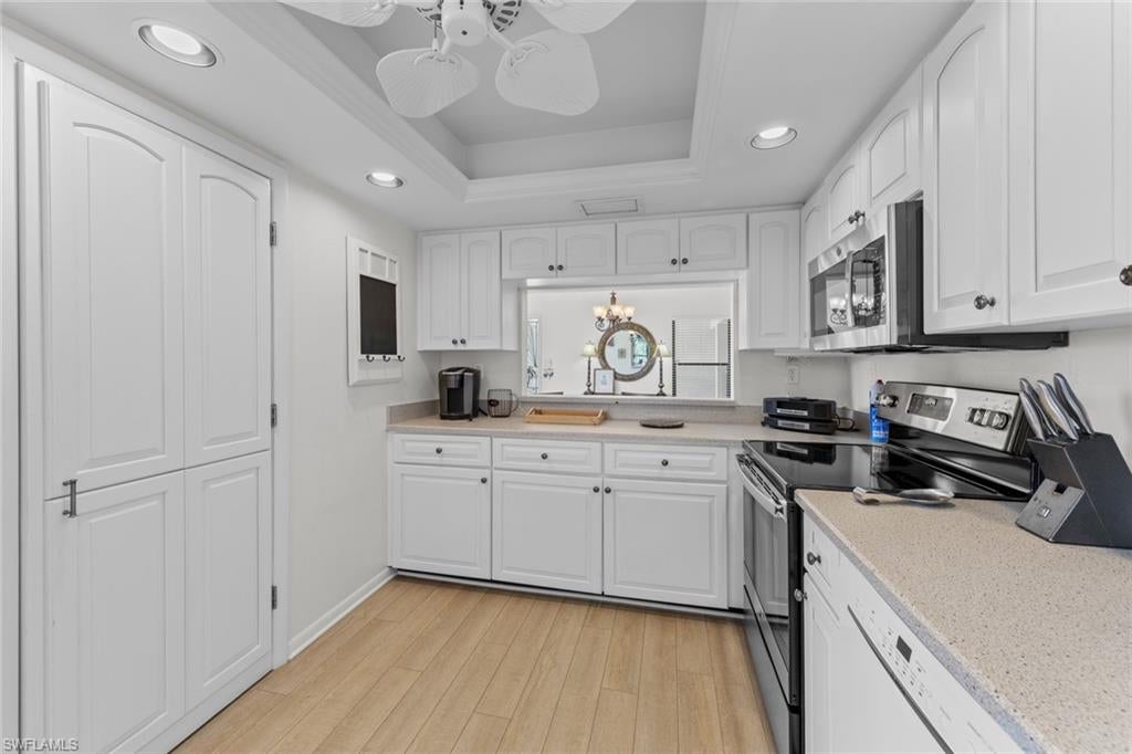 CYPRESS CONDO - Residential