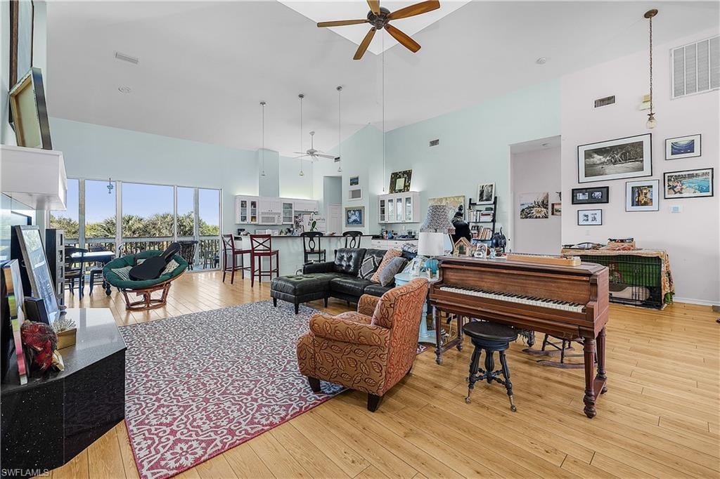 PINE ISLAND - Residential