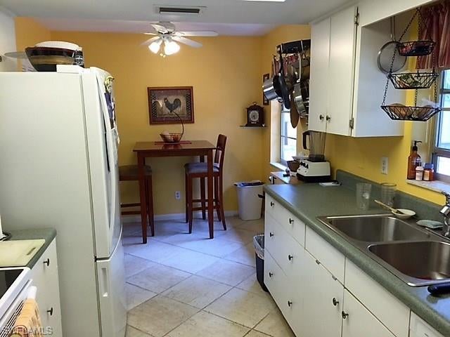 SAN CARLOS PARK - Residential
