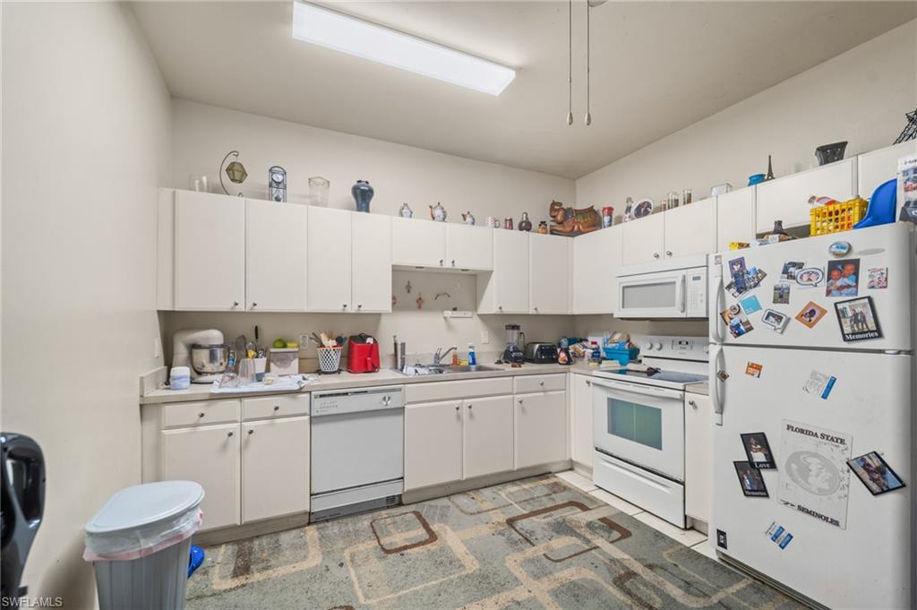 CAPE CORAL - Residential Income