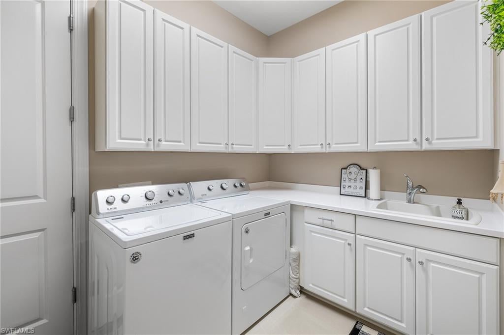 PEBBLE POINTE - Residential