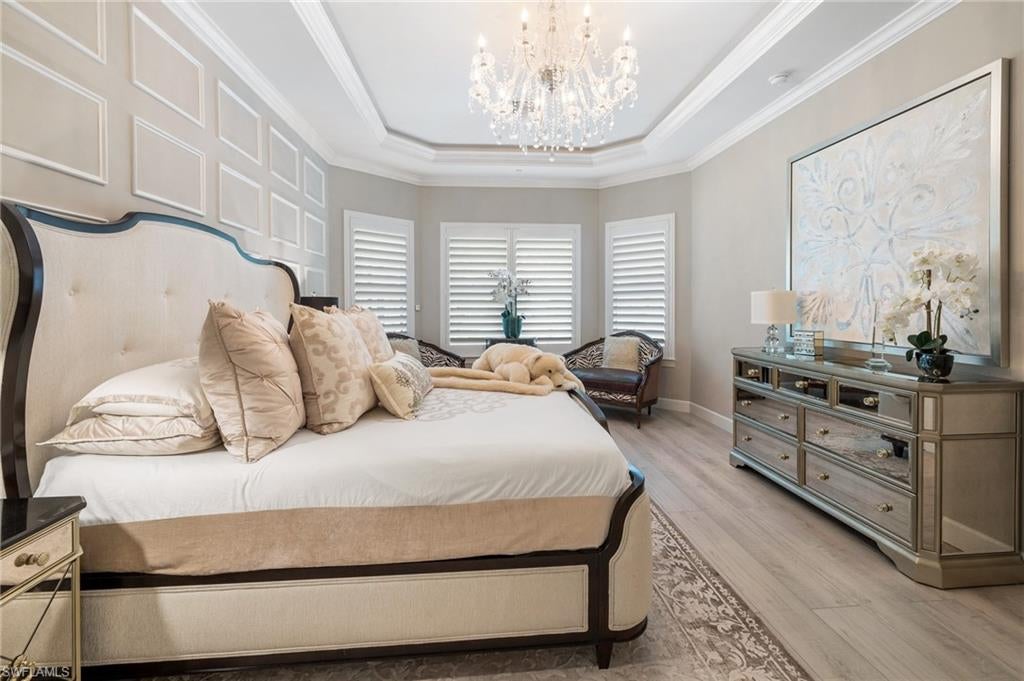 PEBBLE POINTE - Residential
