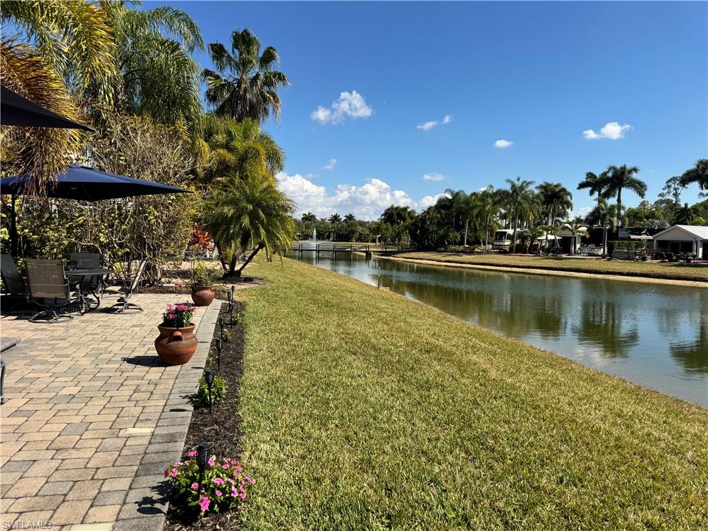 RIVERBEND MOTORCOACH RESORT - Land