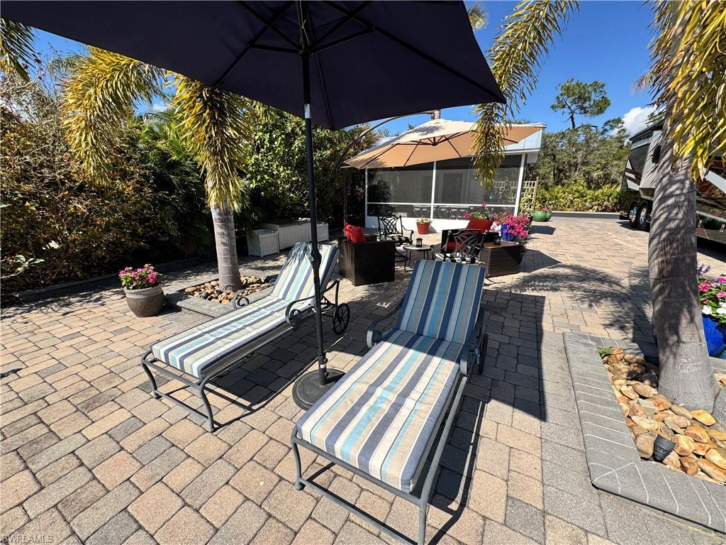 RIVERBEND MOTORCOACH RESORT - Land