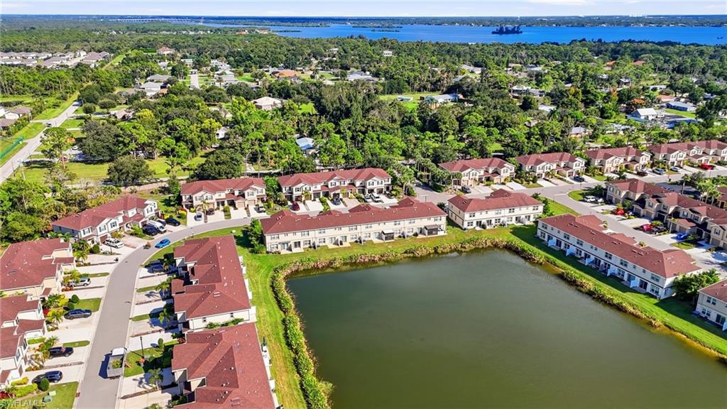 BAYSHORE COMMONS - Residential