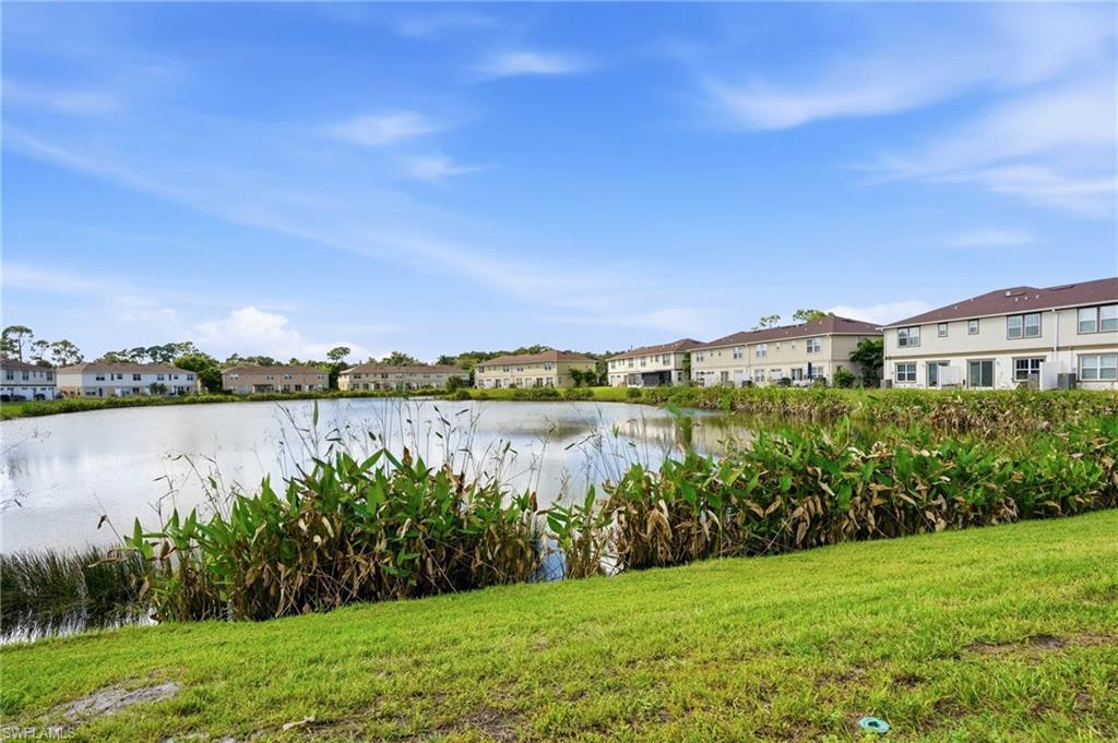 BAYSHORE COMMONS - Residential