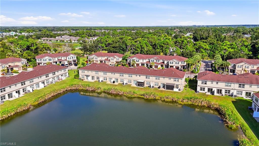 BAYSHORE COMMONS - Residential