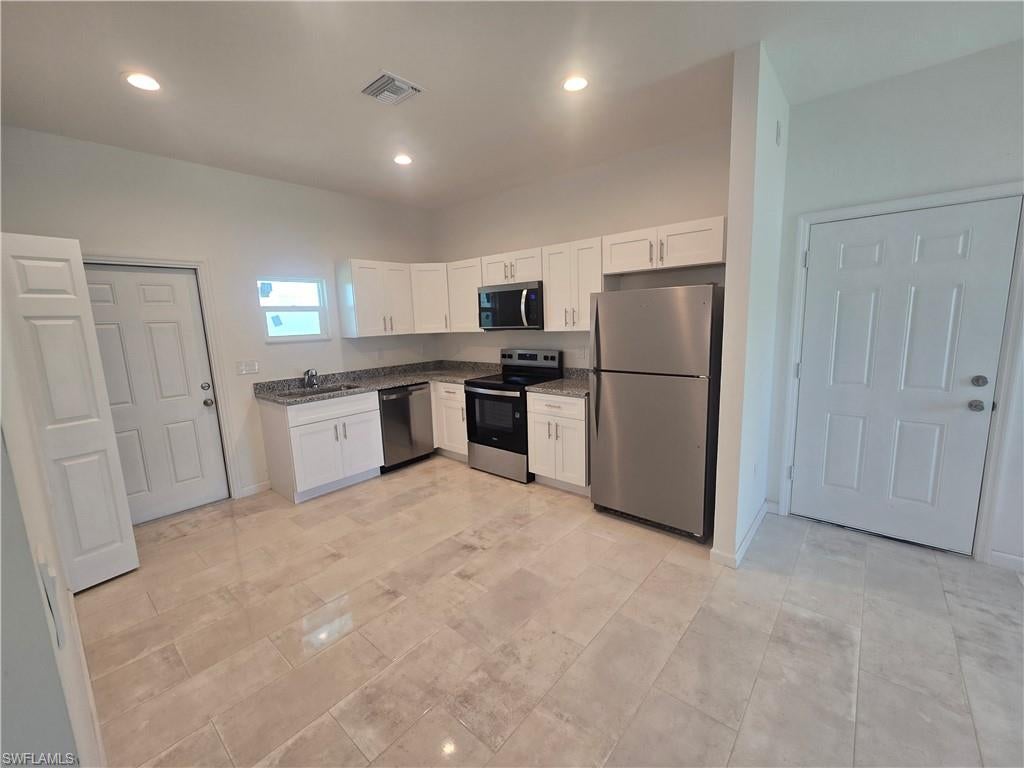 LEHIGH ACRES - Residential Lease