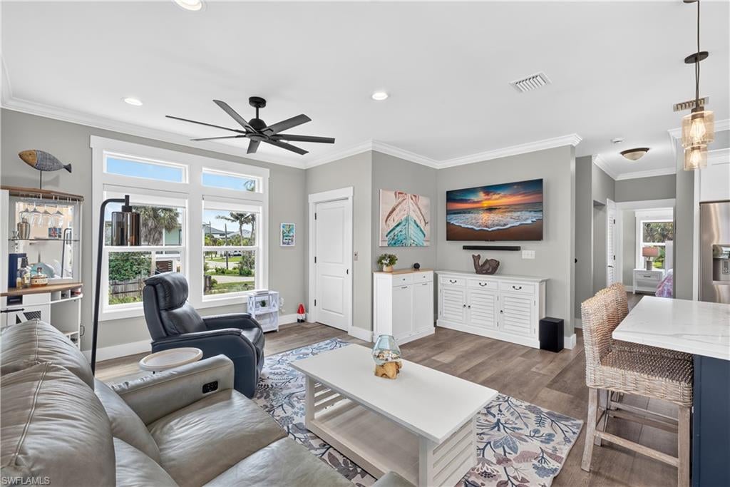 SHELL MOUND PARK - Residential