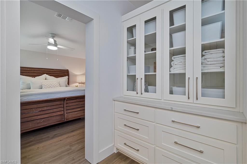 BAYSIDE ESTATES - Residential