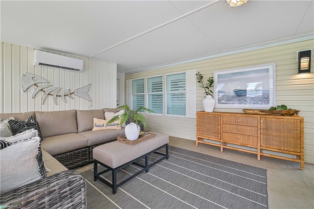BAYSIDE ESTATES - Residential