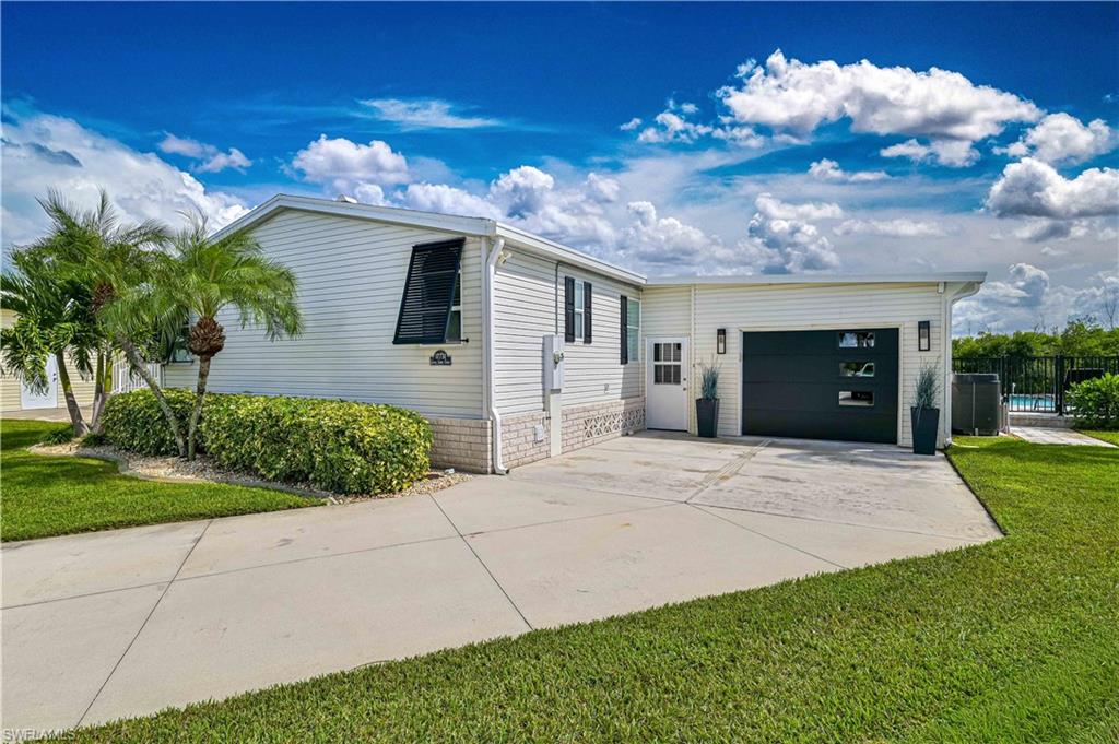 BAYSIDE ESTATES - Residential