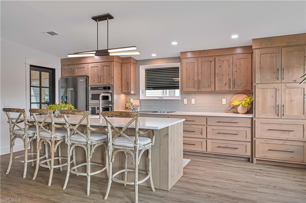 BAYSIDE ESTATES - Residential