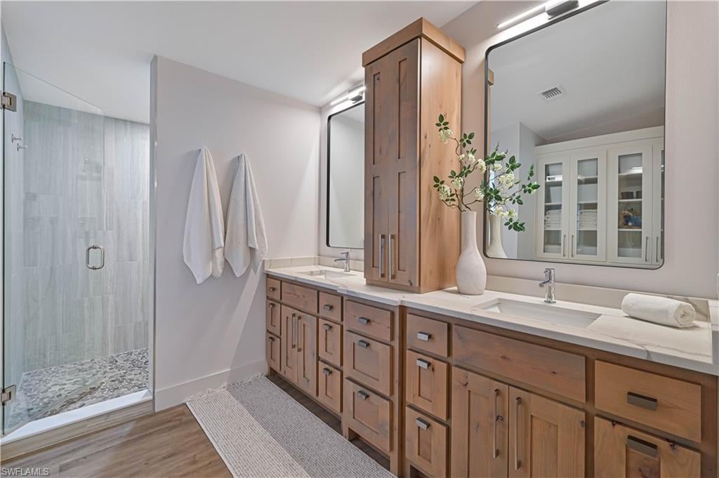 BAYSIDE ESTATES - Residential
