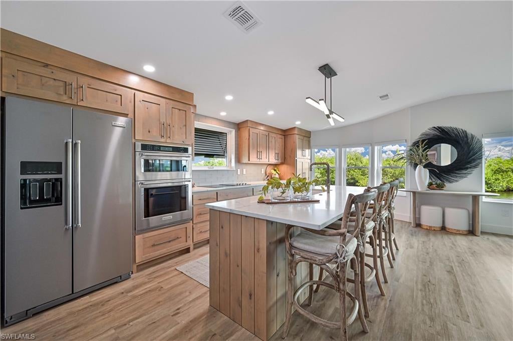 BAYSIDE ESTATES - Residential