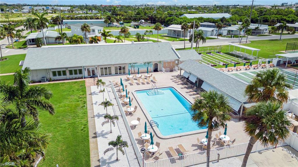 BAYSIDE ESTATES - Residential