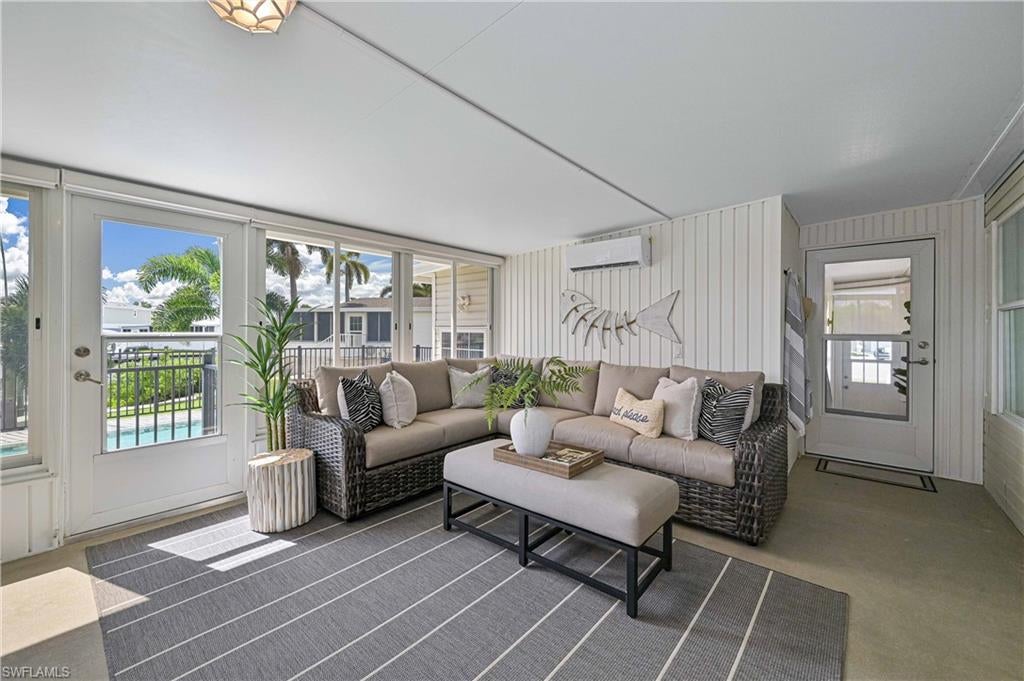 BAYSIDE ESTATES - Residential