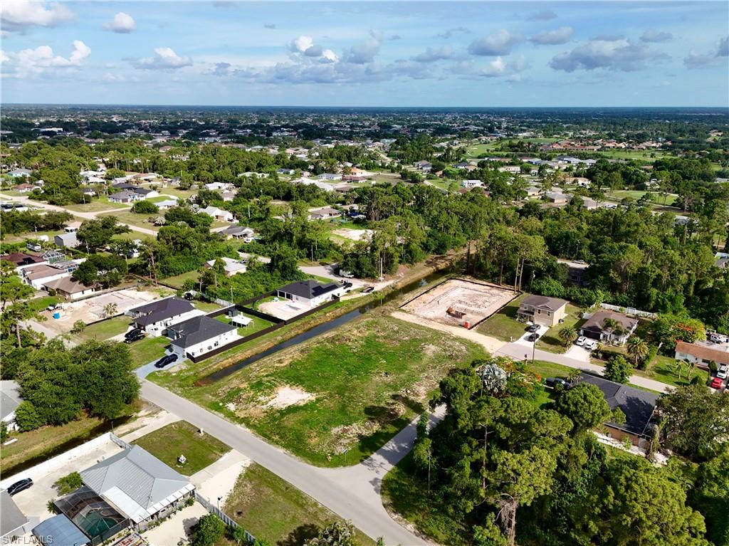LEHIGH ACRES - Land