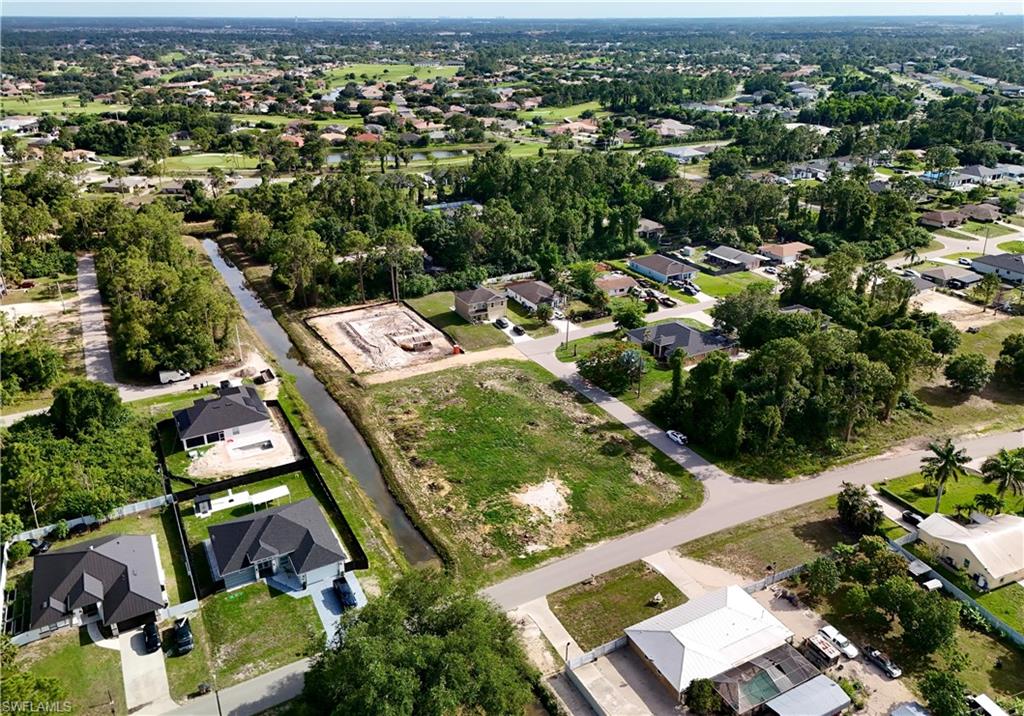 LEHIGH ACRES - Land