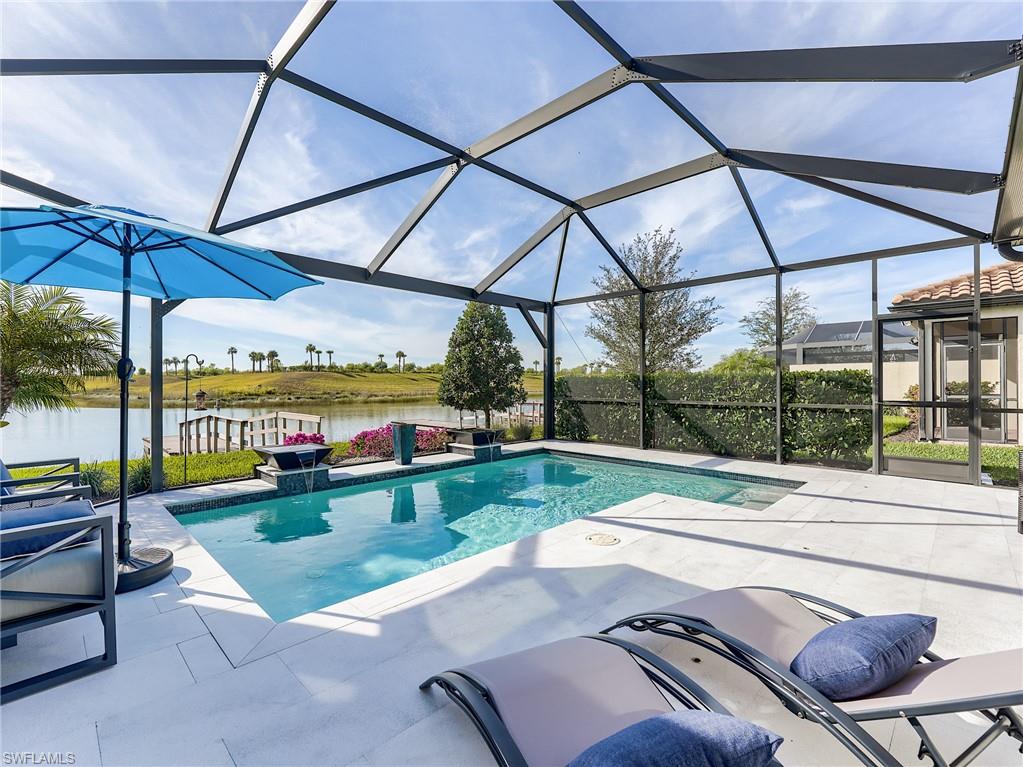 ESPLANADE LAKE CLUB - Residential