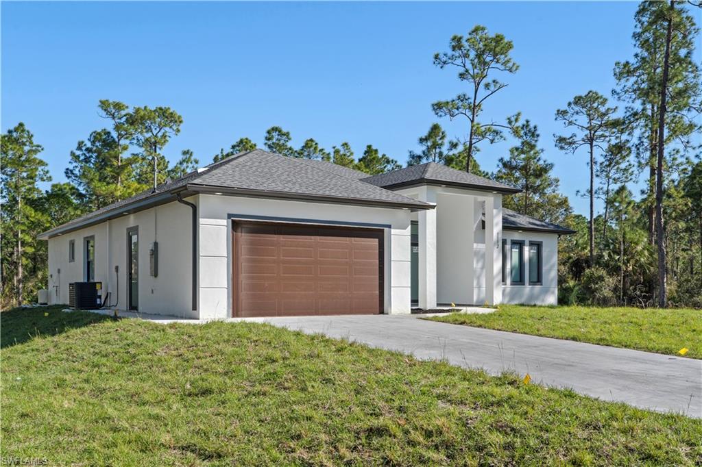 LEHIGH ACRES - Residential