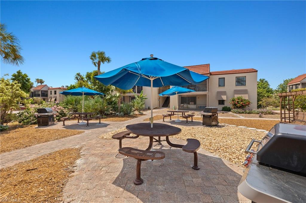 SANIBEL MOORINGS CONDO - Residential