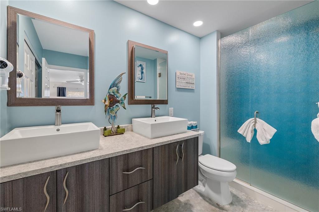 SANIBEL MOORINGS CONDO - Residential