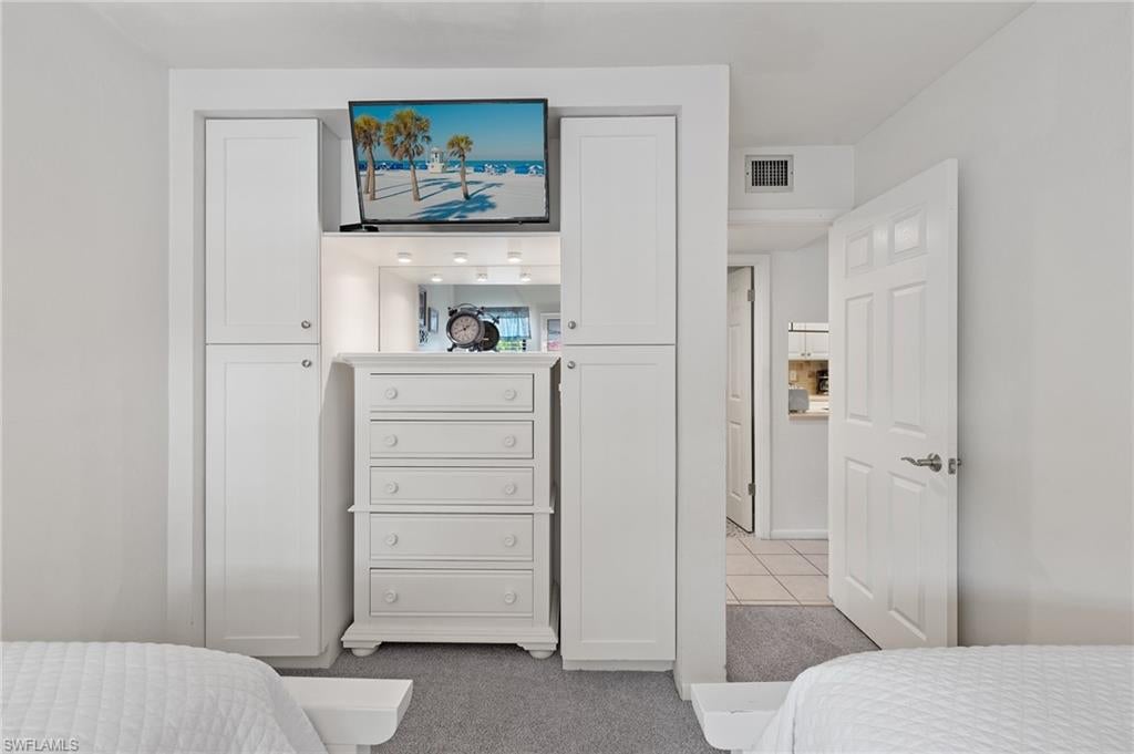 SANIBEL MOORINGS CONDO - Residential