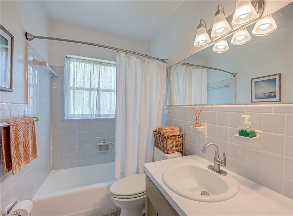 MCGREGOR GROVES - Residential