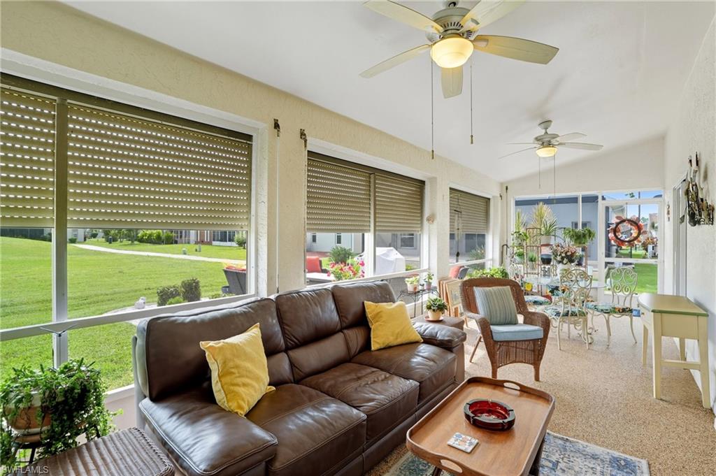SABAL SPRINGS GOLF AND RACQUET CLUB - Residential