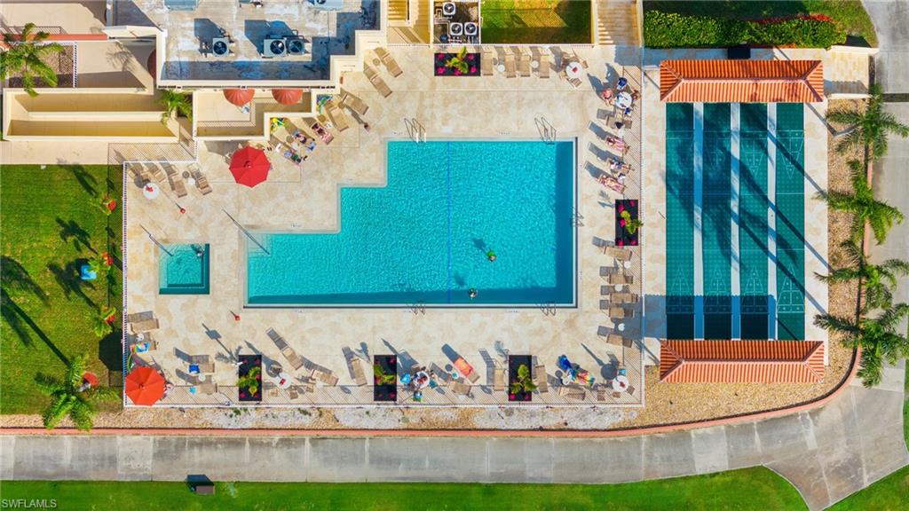 SABAL SPRINGS GOLF AND RACQUET CLUB - Residential