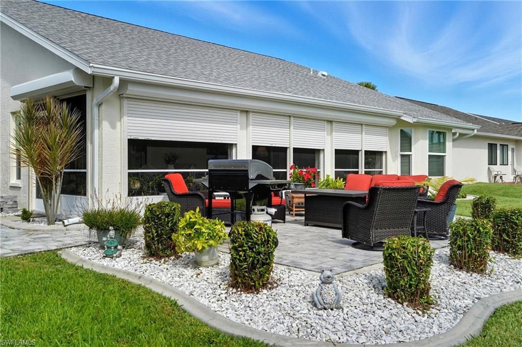 SABAL SPRINGS GOLF AND RACQUET CLUB - Residential
