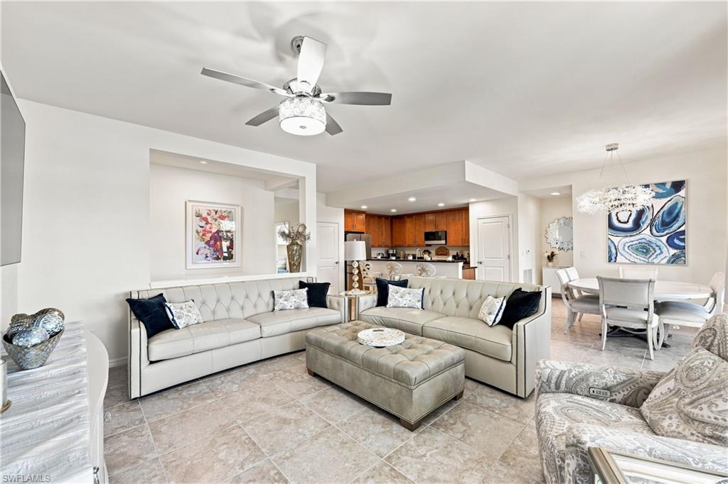 COACH HOMES AT LIVINGSTON LAKES - Residential Lease