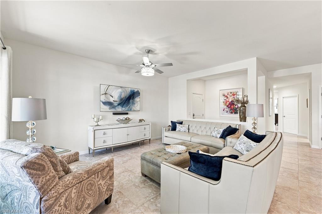 COACH HOMES AT LIVINGSTON LAKES - Residential Lease