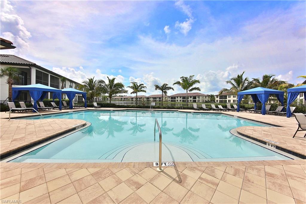 COACH HOMES AT LIVINGSTON LAKES - Residential Lease