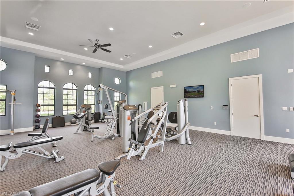 COACH HOMES AT LIVINGSTON LAKES - Residential Lease