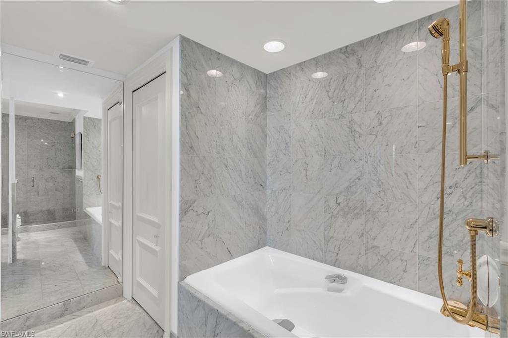 OLDE NAPLES - Residential Lease