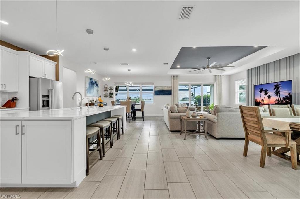 EDGEWATER SHORES - Residential