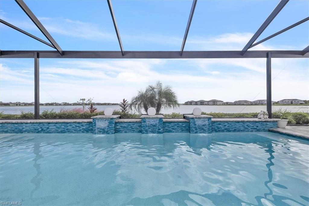 EDGEWATER SHORES - Residential