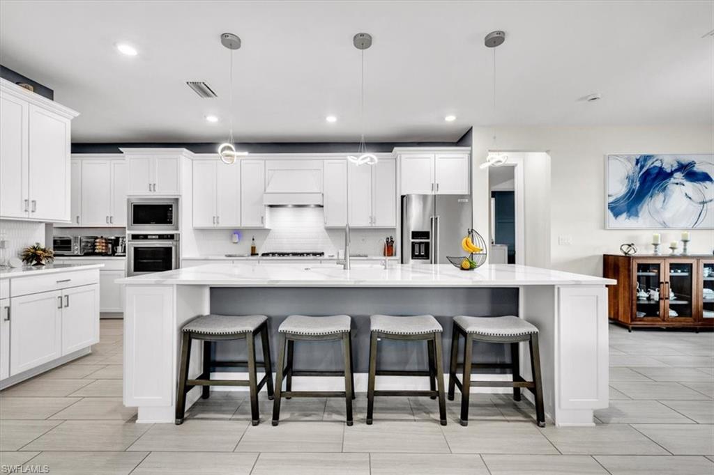 EDGEWATER SHORES - Residential
