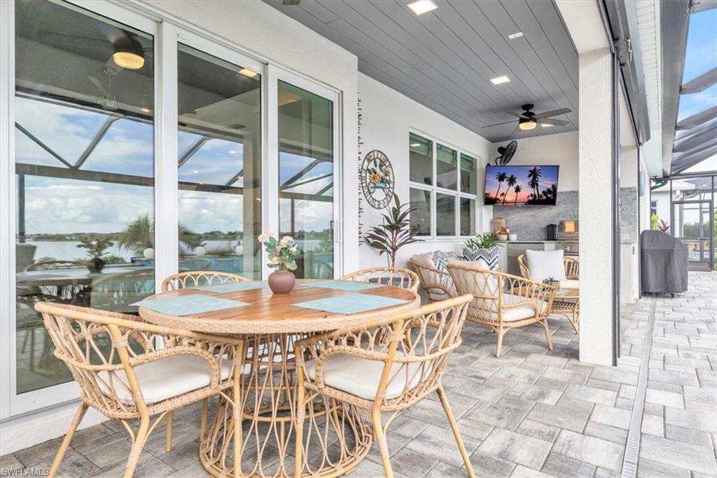 EDGEWATER SHORES - Residential