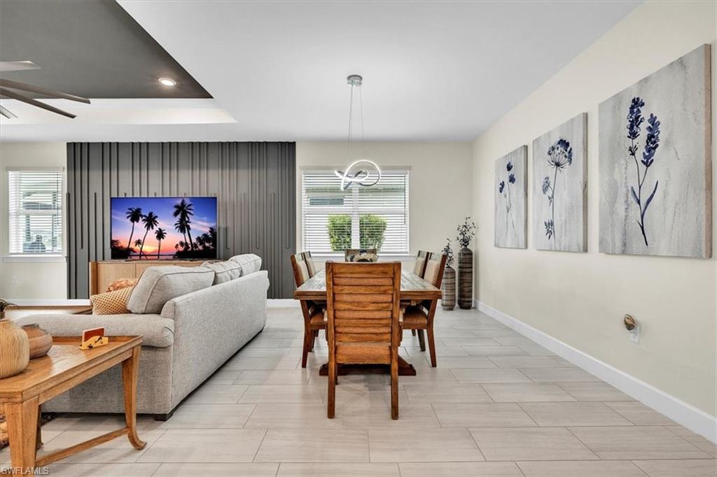 EDGEWATER SHORES - Residential