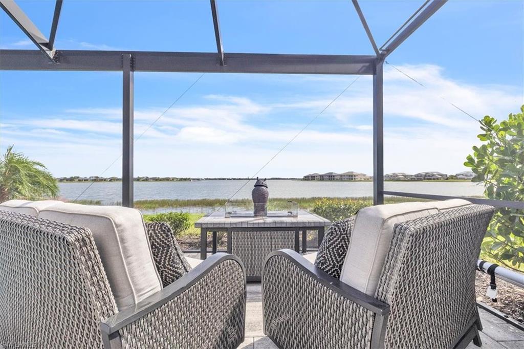 EDGEWATER SHORES - Residential
