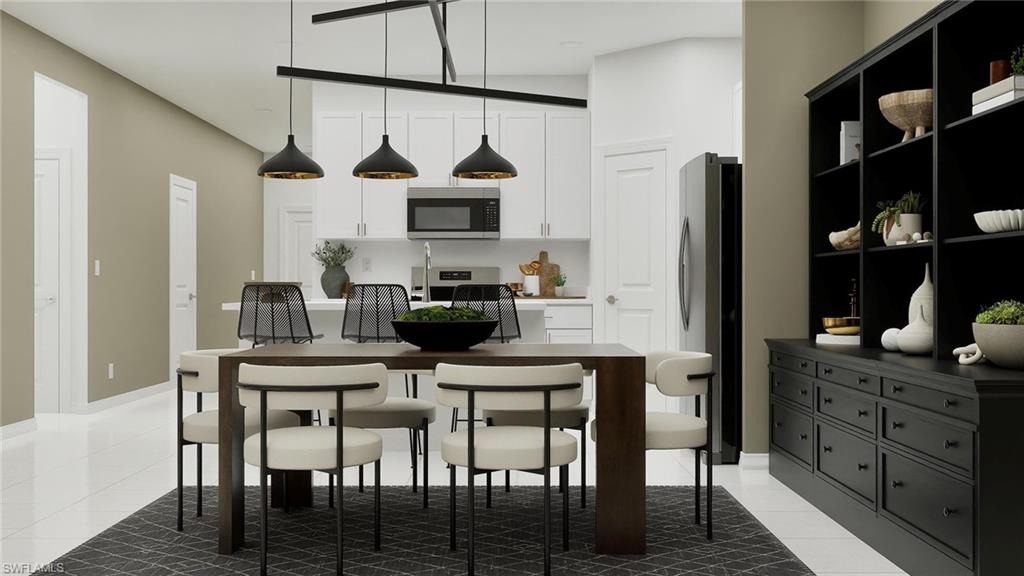HAMPTON LAKES - Residential
