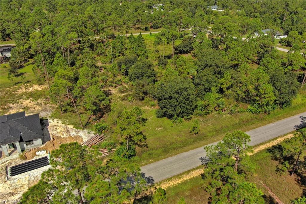 LEHIGH ACRES - Land