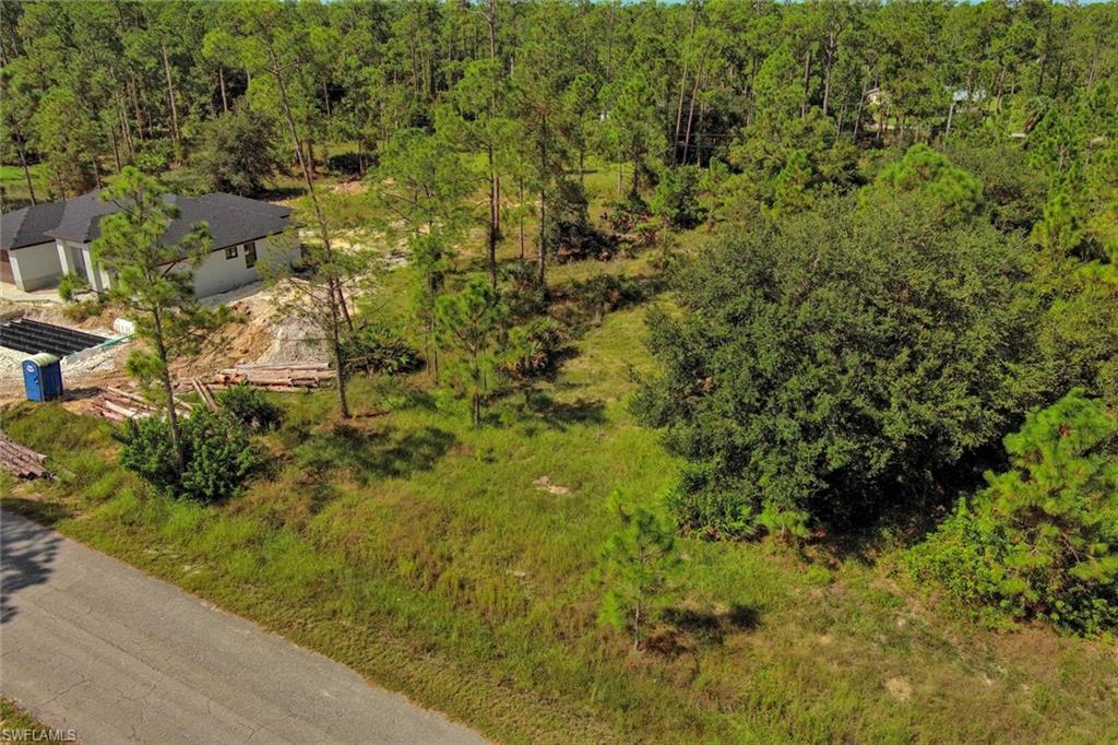 LEHIGH ACRES - Land