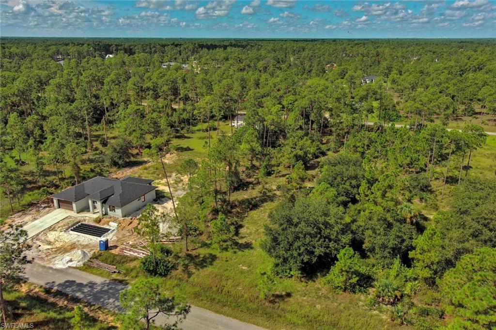 LEHIGH ACRES - Land